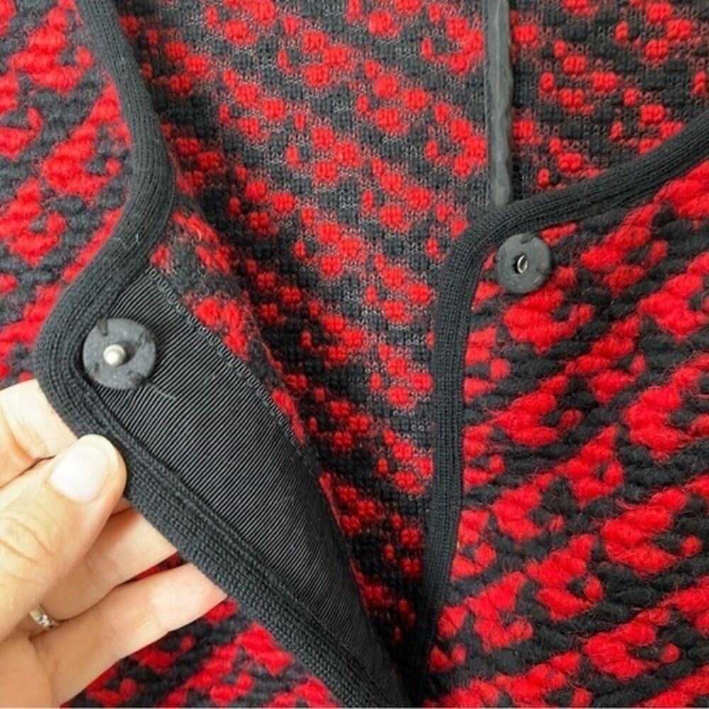 Talbots Red & Black Wool Blend Textured Snap Front Cardigan Size Large - Picture 6 of 6